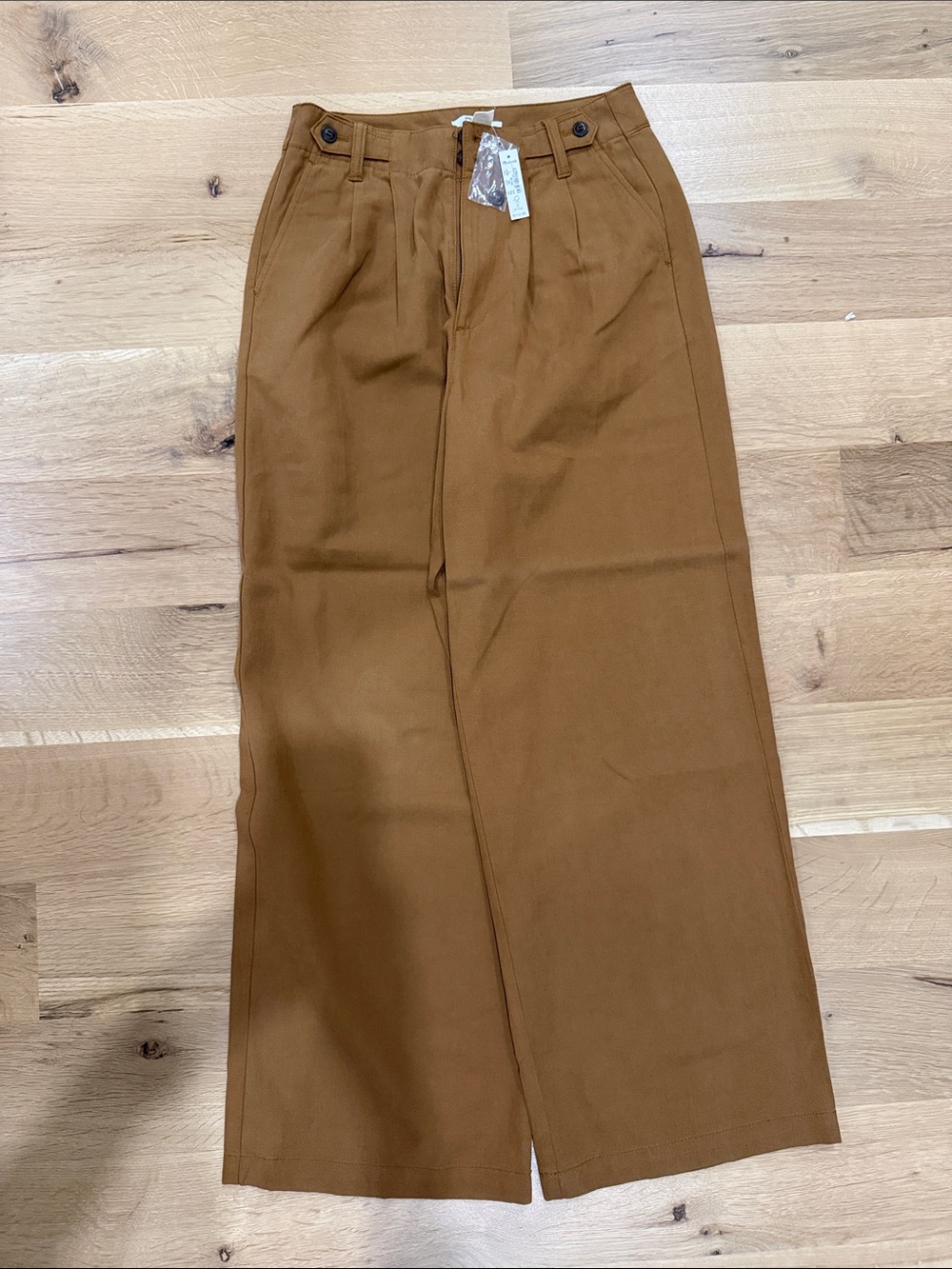 Madewell Women’s Wide-Leg Trousers in Chestnut Brown